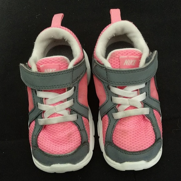 Nike Other - Nike Sneakers